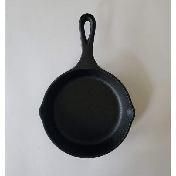 Lodge Black Cast Iron Double Spout Notch Heat Ring Skillet Pan Model HS3K USA - Picture 1 of 6